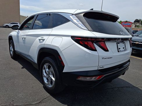 Used 2024 Hyundai Tucson SE AWD/4WD image 3