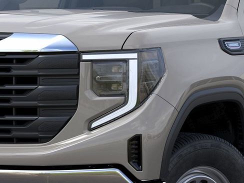 New 2026 GMC Sierra 1500 Pro image 10