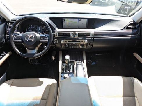 Used 2018 Lexus GS 350 AWD w/ Premium Package image 19