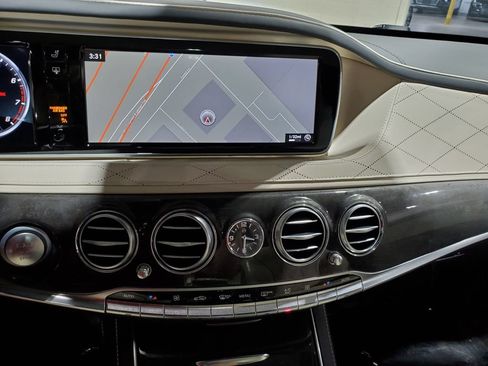 Used 2017 Mercedes-Benz S 550 4MATIC Sedan image 35