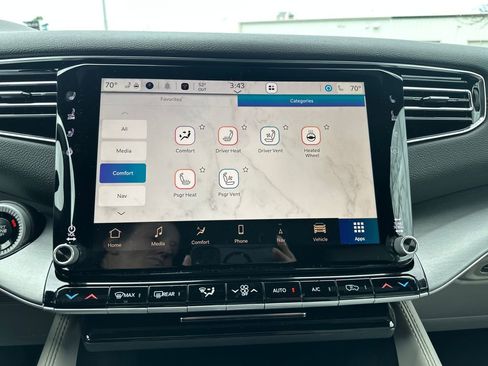 New 2026 Jeep Grand Wagoneer 4WD image 35