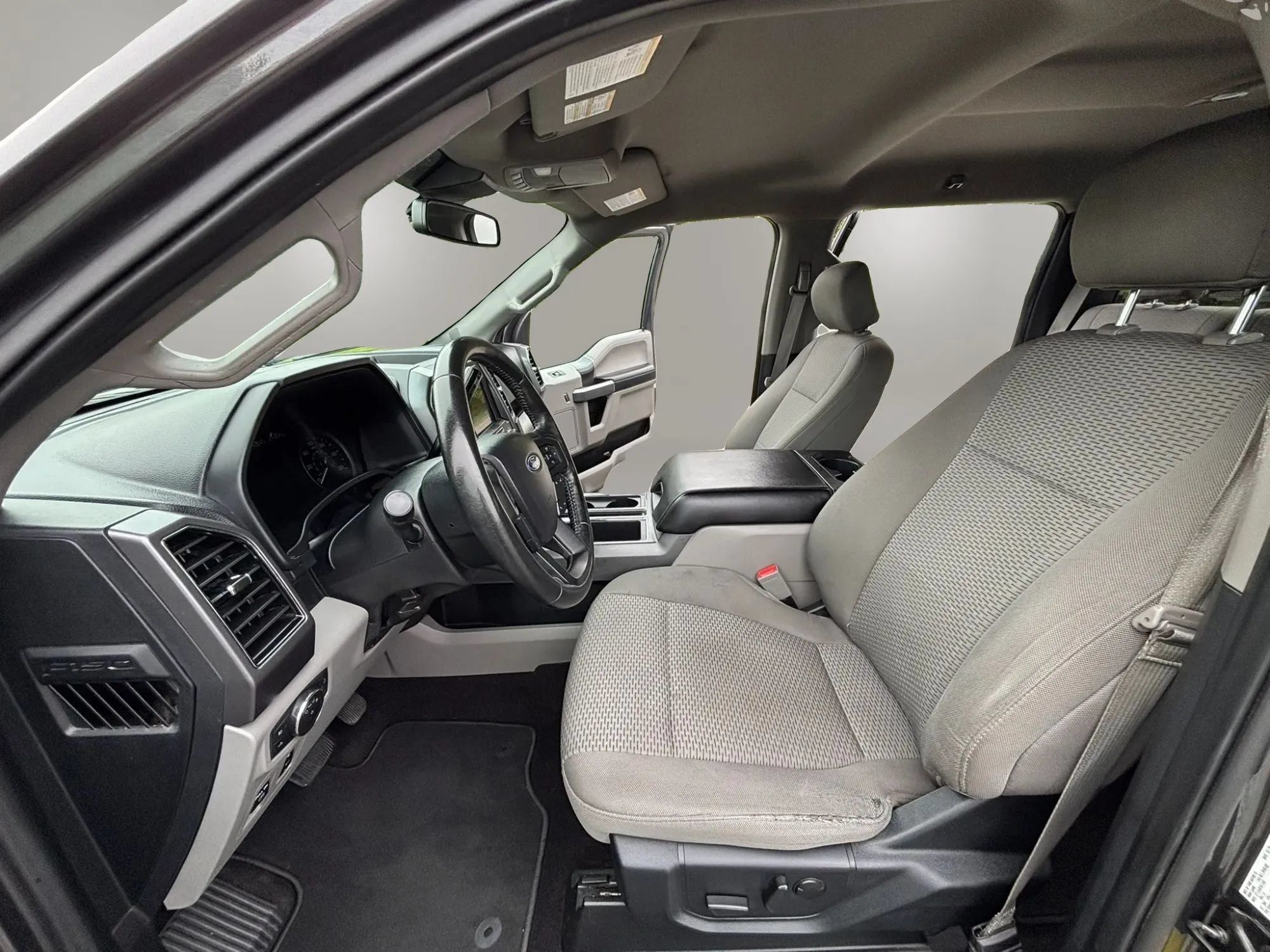 Used 2020 Ford F150 XLT w/ Equipment Group 302A Luxury AWD/4WD image 23