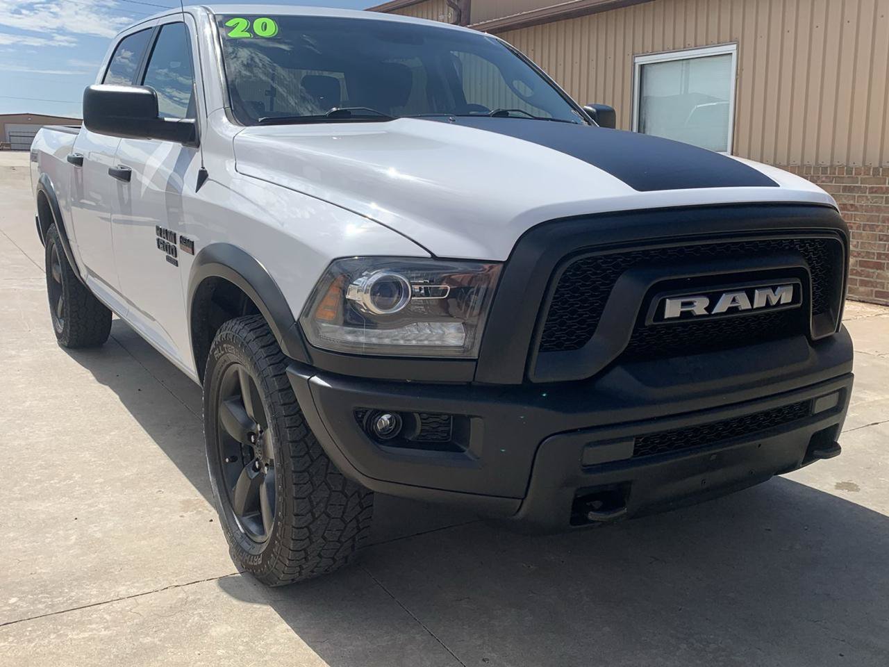 Used 2020 RAM 1500 Warlock AWD/4WD image 1
