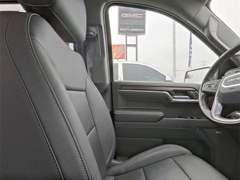 Used 2023 GMC Sierra 1500 SLT w/ SLT Convenience Package image 27
