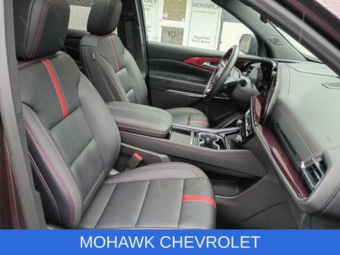 Used 2026 Chevrolet Traverse RS AWD/4WD image 29