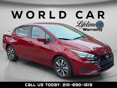 Used 2025 Nissan Versa SV FWD image 1