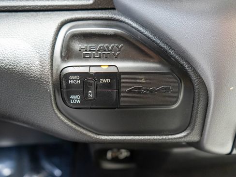 Used 2022 RAM 2500 Big Horn w/ Cold Weather Group AWD/4WD image 21