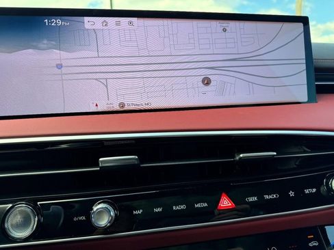 New 2026 Genesis GV70 3.5T Sport Prestige AWD/4WD image 17