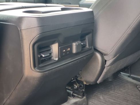 Used 2022 Chevrolet Silverado 1500 LT Trail Boss w/ Bed Protection Package AWD/4WD image 31