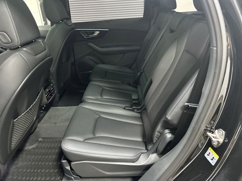 New 2025 Audi Q7 3.0T Premium Plus image 29