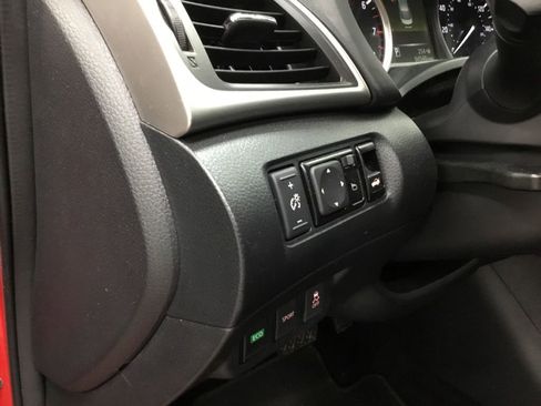 Used 2017 Nissan Sentra SV image 8