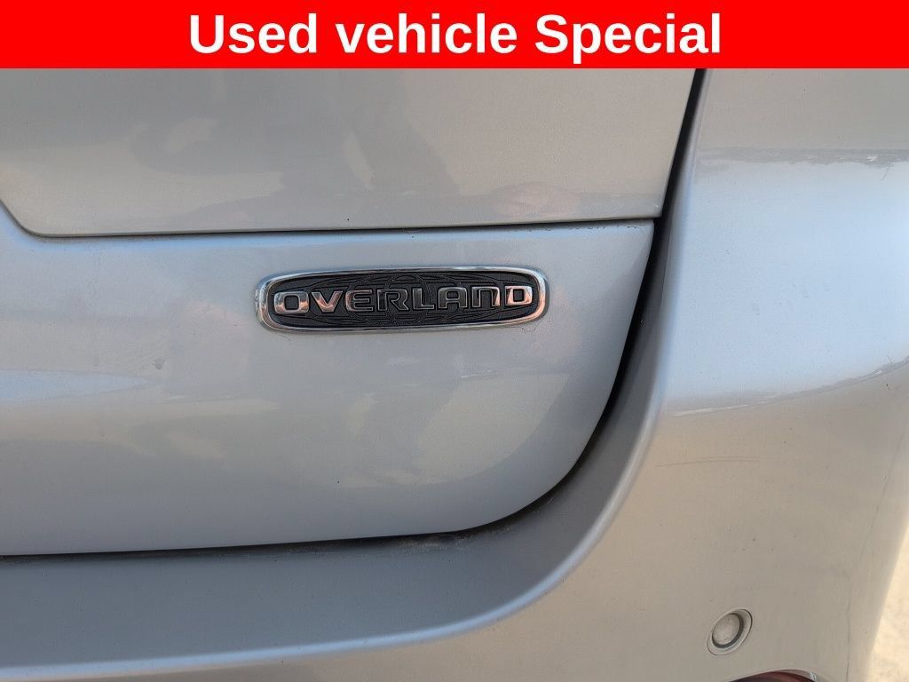 Used 2022 Jeep Grand Cherokee L Overland w/ Luxury Tech Group IV AWD/4WD image 36