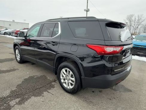 Used 2020 Chevrolet Traverse LT image 6