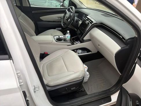 Certified 2023 Hyundai Tucson Limited image 5