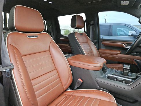 Used 2024 GMC Sierra 1500 Denali Ultimate AWD/4WD image 30