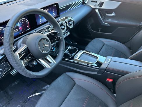 New 2025 Mercedes-Benz CLA 35 AMG 4MATIC image 4