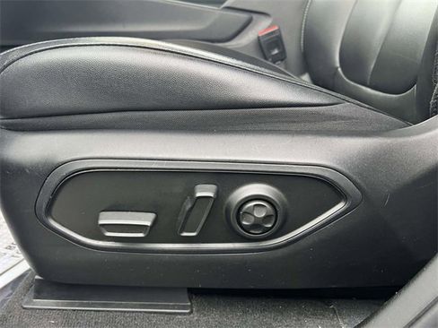 Certified 2023 Jeep Grand Cherokee Limited image 20