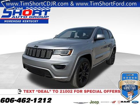Used 2021 Jeep Grand Cherokee Laredo X AWD/4WD image 1