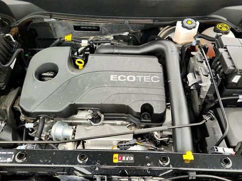 Used 2022 Chevrolet Equinox RS w/ LPO, Floor Liner Package image 25