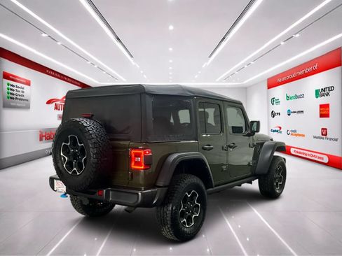 Used 2023 Jeep Wrangler Unlimited Rubicon 4xe w/ Cold Weather Group AWD/4WD image 7