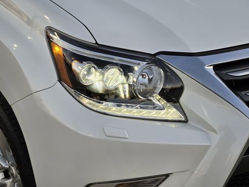 Used 2018 Lexus GX 460 Premium image 6