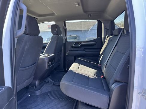 Used 2024 Chevrolet Silverado 1500 LT Trail Boss w/ Protection Package image 21