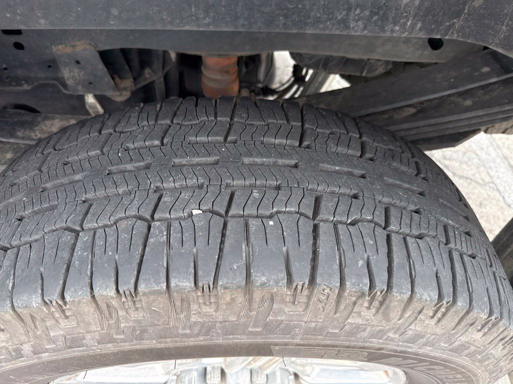 Used 2018 Ford F350 Limited w/ FX4 Off-Road Package AWD/4WD image 8