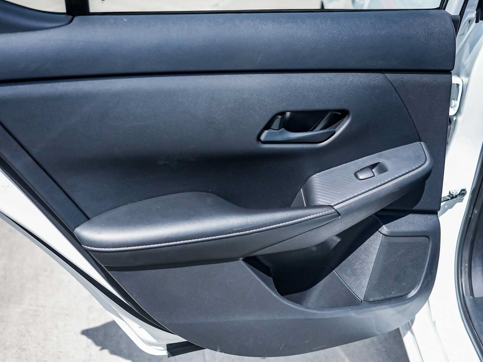 Used 2025 Nissan Sentra SV FWD image 26