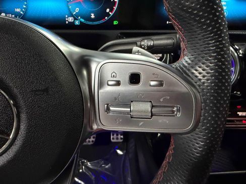 Used 2021 Mercedes-Benz CLA 250 4MATIC image 20