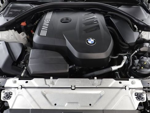 Certified 2025 BMW 330i xDrive Sedan w/ Premium Package AWD/4WD image 22