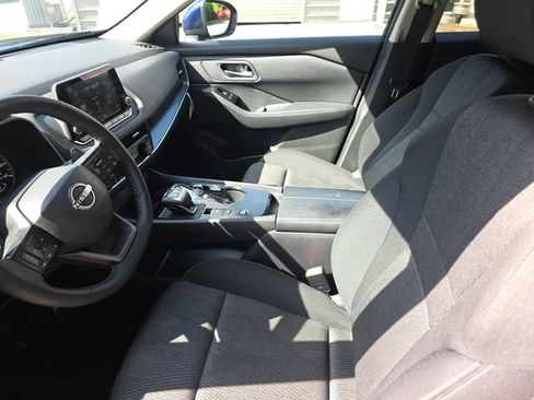 Used 2026 Nissan Rogue SV FWD image 13