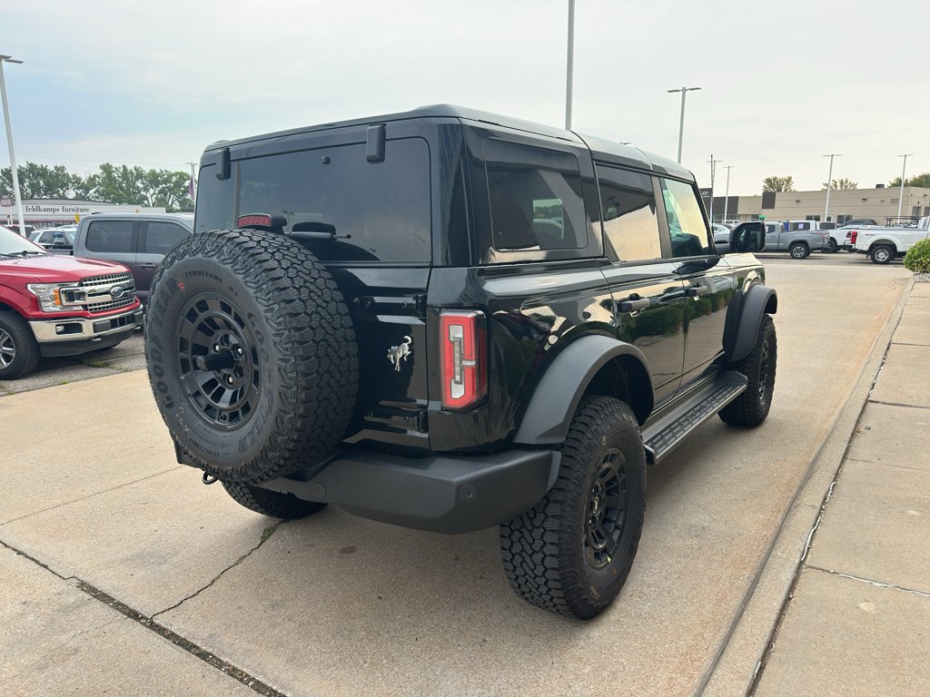 New 2026 Ford Bronco Outer Banks w/ Sasquatch Package AWD/4WD image 9