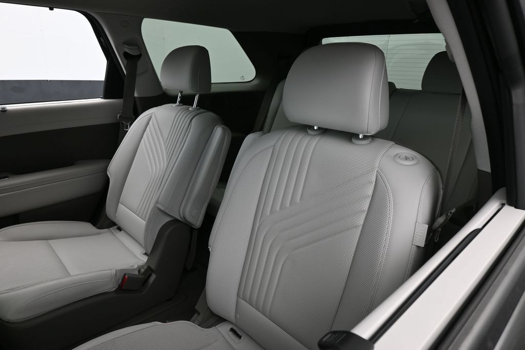 Used 2026 Hyundai Palisade SEL FWD image 37