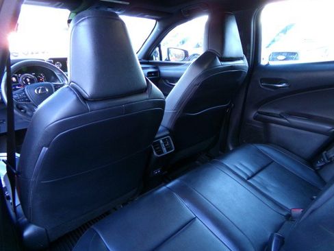 Used 2021 Lexus UX 250h w/ Premium Package image 18