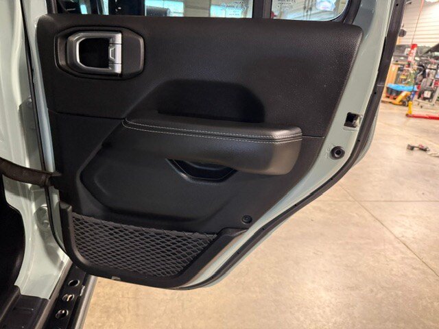 Used 2023 Jeep Wrangler Unlimited Sahara w/ Dual Top Group AWD/4WD image 14