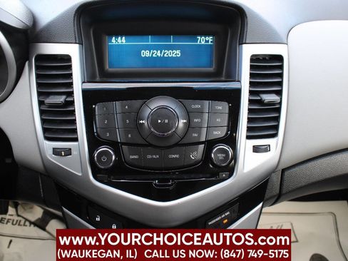 Used 2012 Chevrolet Cruze LS image 22