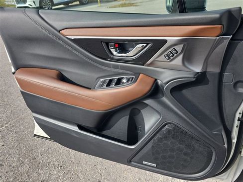 Used 2022 Subaru Outback Touring XT image 13