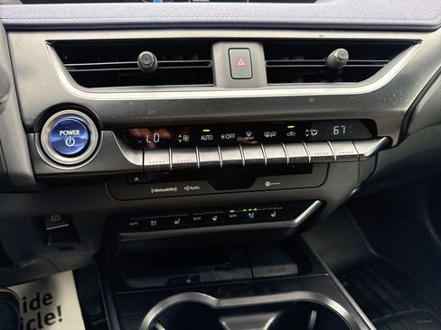Used 2021 Lexus UX 250h w/ Premium Package AWD/4WD image 19