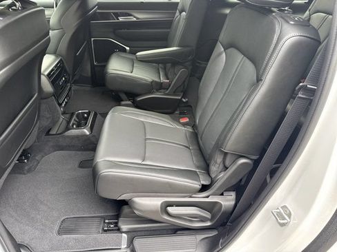 New 2026 Jeep Grand Wagoneer L Limited AWD/4WD image 21