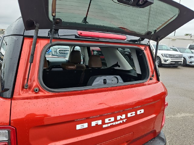Certified 2022 Ford Bronco Sport Outer Banks w/ Tech Package AWD/4WD image 27