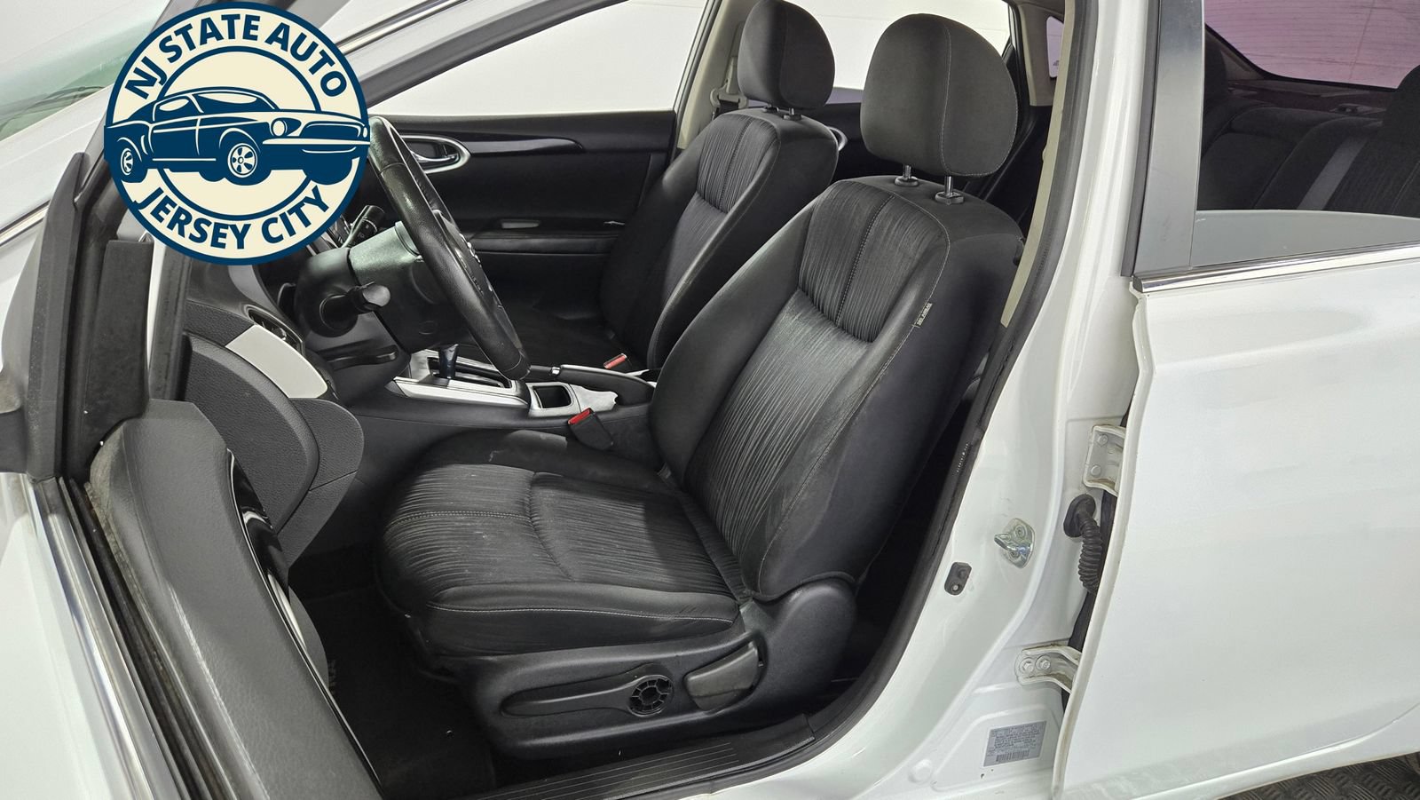 Used 2018 Nissan Sentra SV FWD image 23