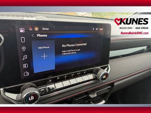 Used 2023 Chevrolet Colorado Z71 w/ Z71 Convenience Package 2 AWD/4WD image 16