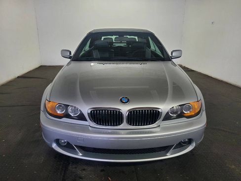 Used 2004 BMW 330Ci Convertible image 2