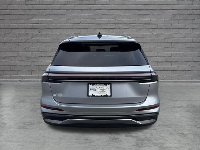 Used 2025 Lincoln Nautilus Reserve w/ Jet Appearance Package AWD/4WD image 6