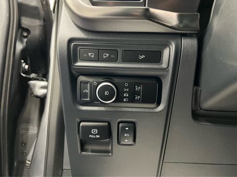 Used 2024 Ford F150 Lariat image 15