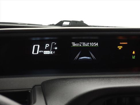 Used 2017 Toyota Prius C Four image 17