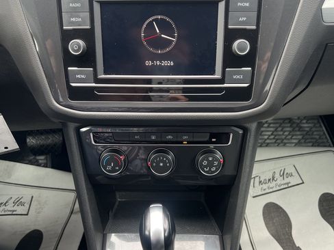 Used 2020 Volkswagen Tiguan S image 13