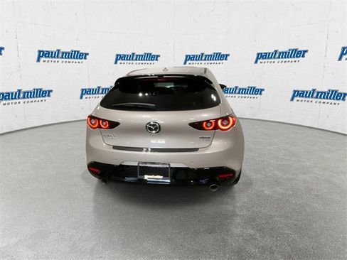 New 2026 MAZDA MAZDA3 Hatchback w/Premium Plus Pkg image 10