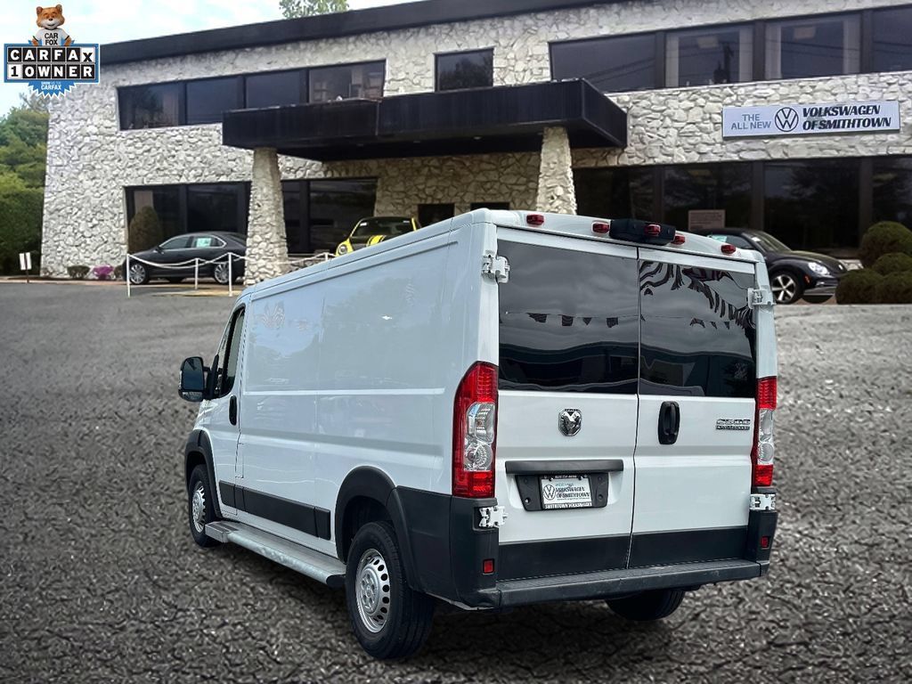 Used 2025 RAM ProMaster 2500 w/ U-Haul Equipment Group FWD image 6