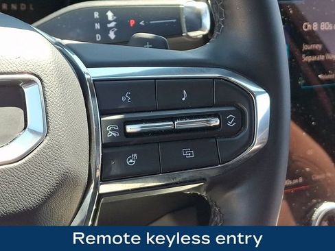 Used 2025 GMC Terrain Elevation AWD/4WD image 8